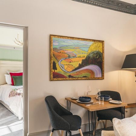Royal View Apartments 柯比朗斯代尔 外观 照片